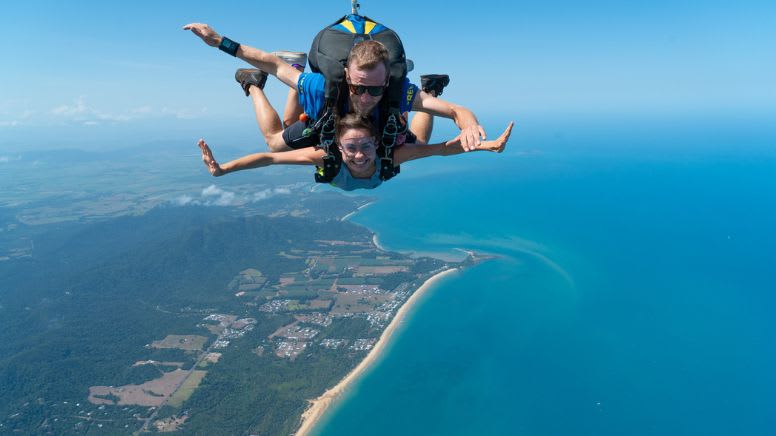 Skydiving Mission Beach (near Cairns) - Tandem Skydive Up To 7,500ft