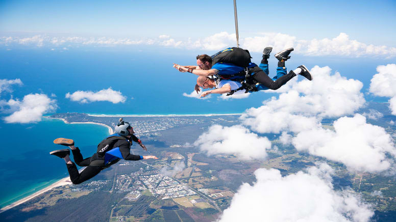 Tandem Skydive Up To 15,000ft - Byron Bay