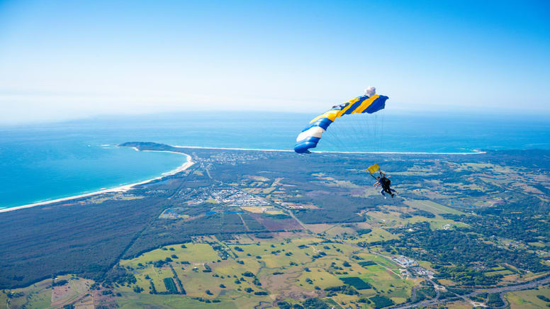 Tandem Skydive Up To 15,000ft, Weekday - Byron Bay