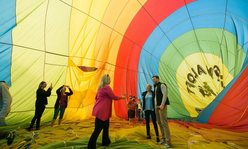 Sunrise Hot Air Balloon Flight with Winery Breakfast, Weekend Flexi - Hunter Valley