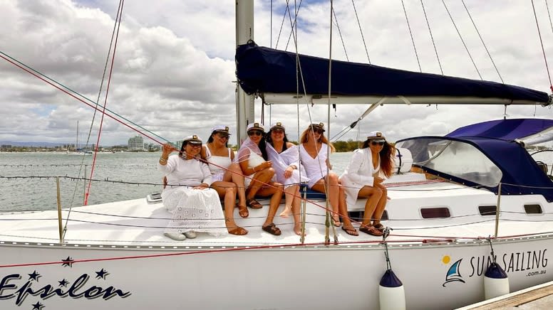 Broadwater Morning Sailing Cruise, Gold Coast - 2 Hours