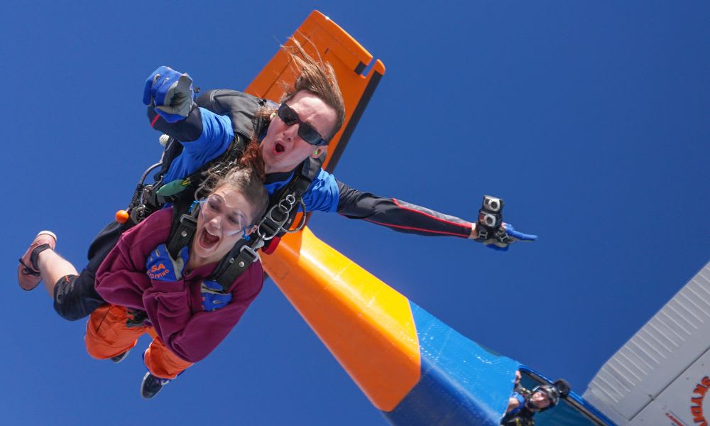 Tandem Skydive From 7500ft - Goolwa, SA