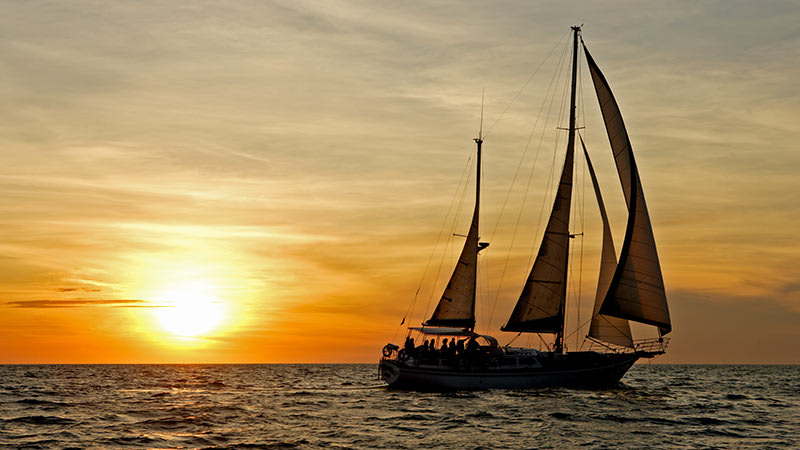 sunset yacht cruise perth