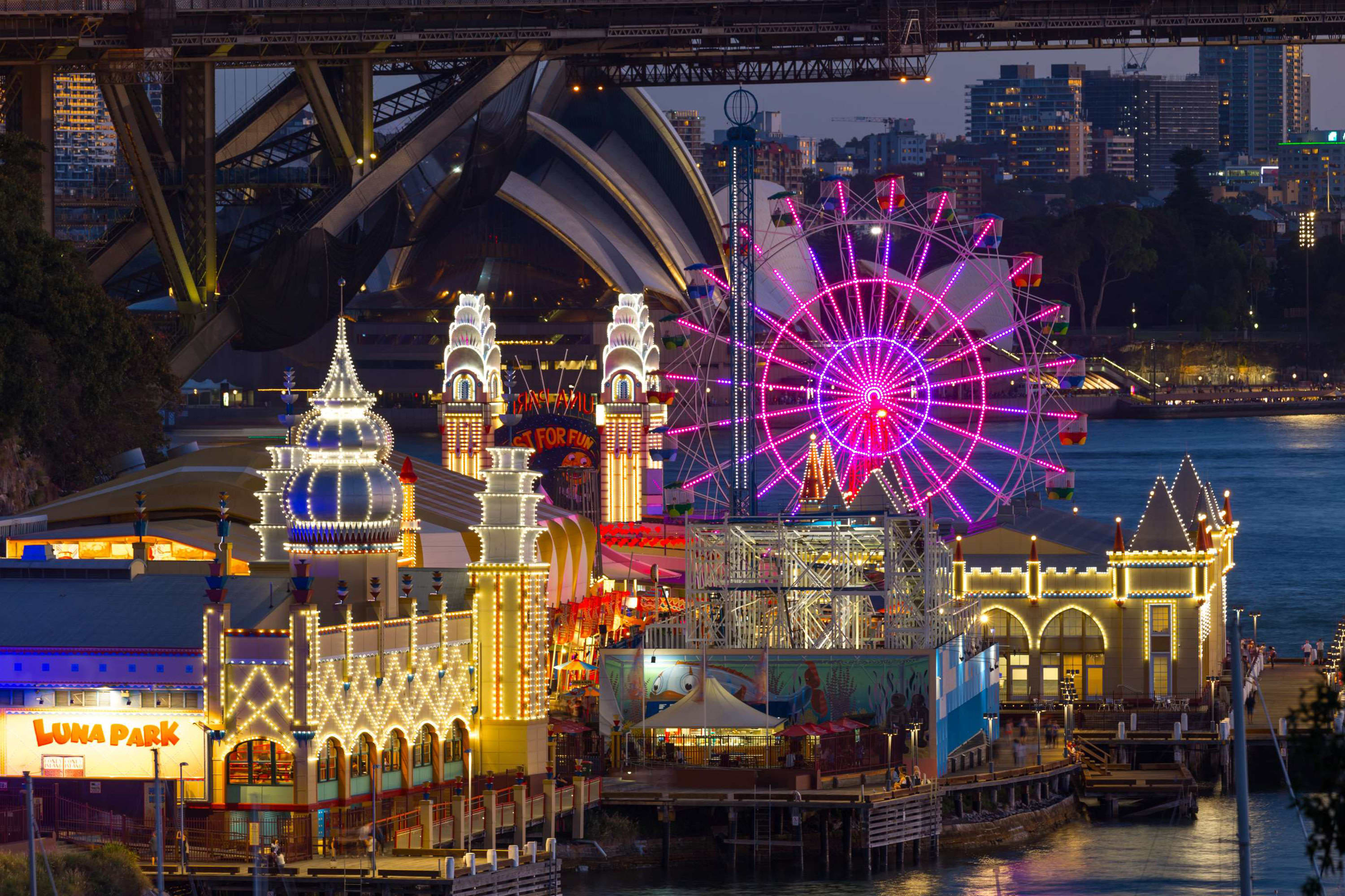 Luna Park Unlimited Rides Pass During Vivid (height 130cm+) Sydney