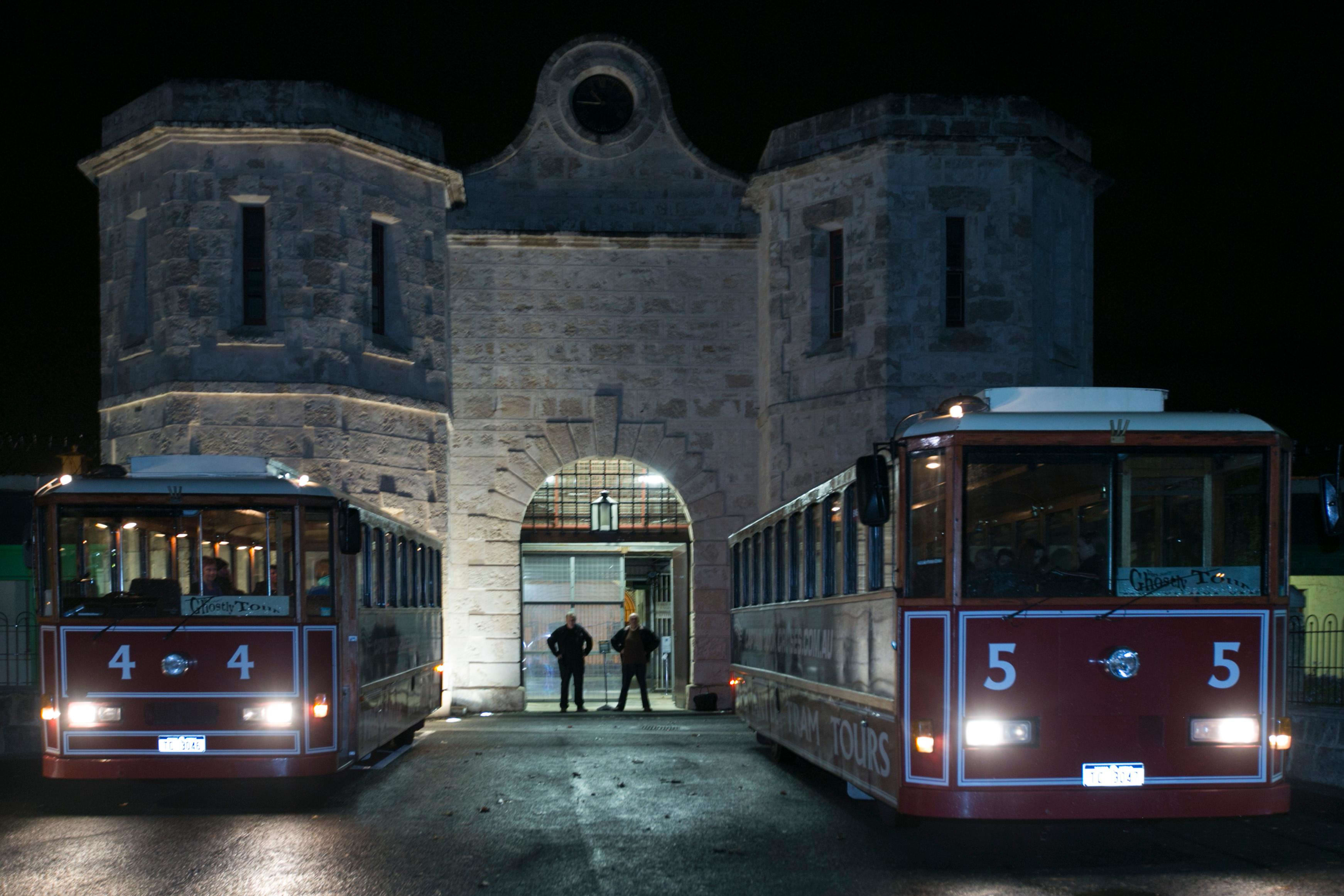 fremantle ghost tour with dinner