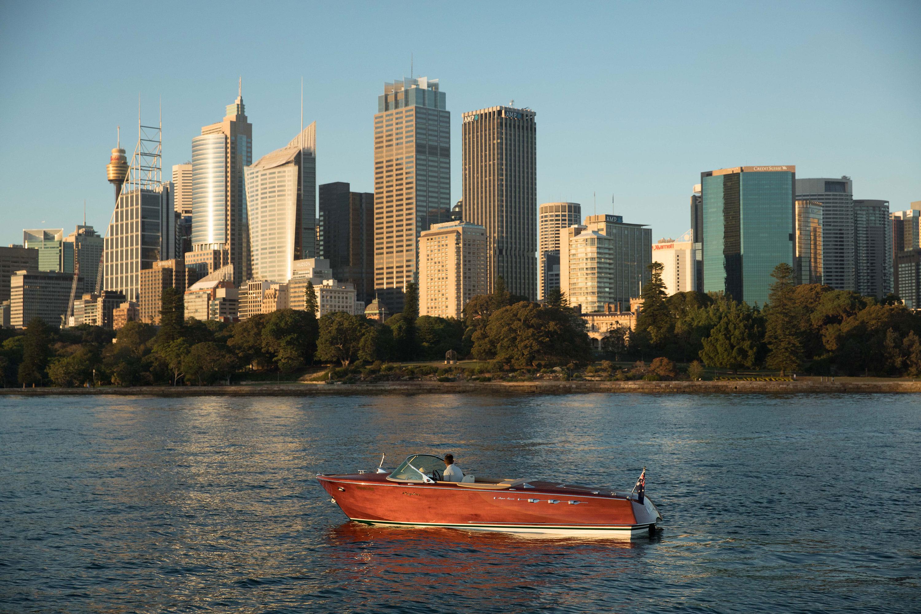 Sydney Harbour Private Luxury Cruise, 2 Hours For 4 Adrenaline