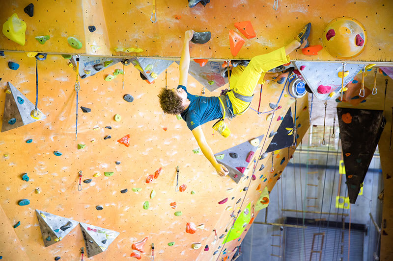 Indoor Rock Climbing Gym First Time Admission Villawood, Sydney. 2,500 Experiences Australia