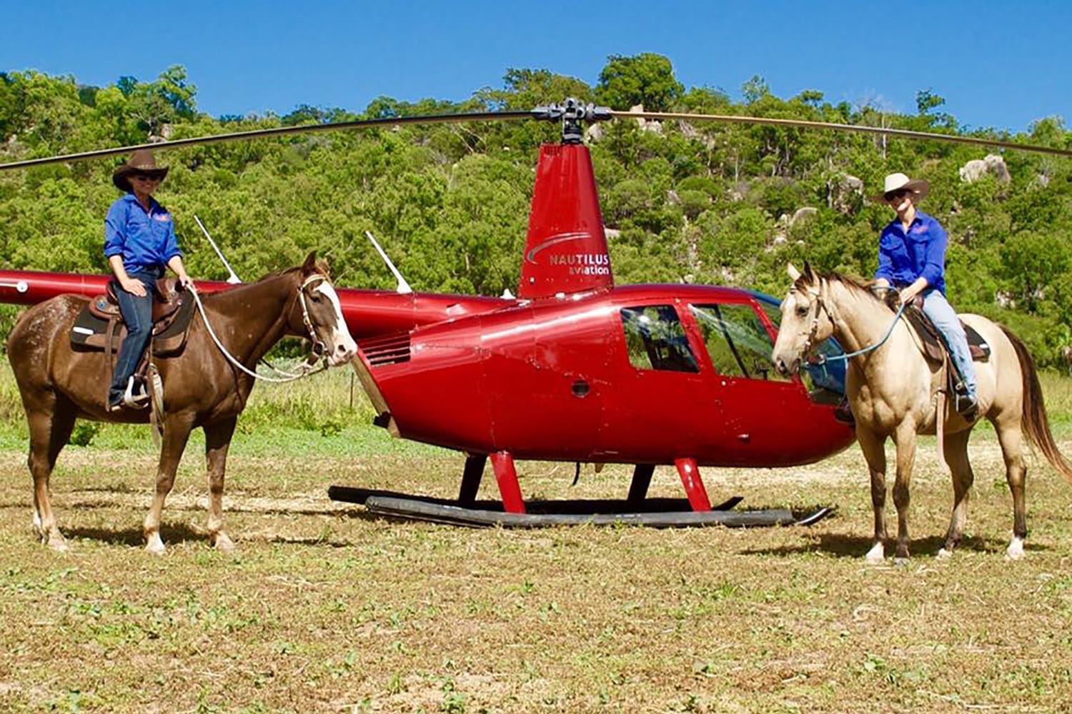 Helicopter Flight and Horseback Riding Island Adrenaline