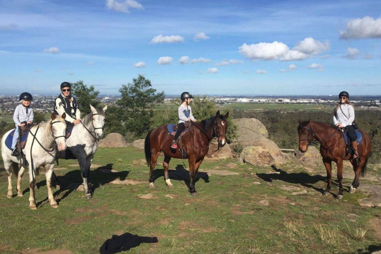 Horse Riding Tour, 1 Hour Melbourne's Woodlands Historic Park