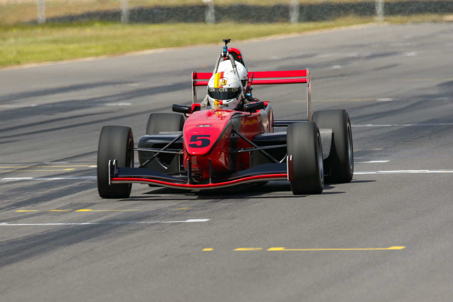 Formula Toyota Hot Laps, 4 Laps The Bend Motorsport Park, Adelaide
