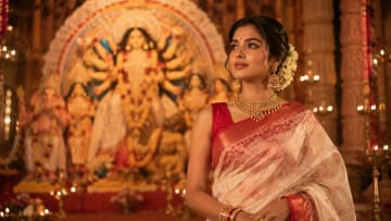 Durga Puja 2026 Fashion Trends: 7 Stylish Looks to Try This Festive Season