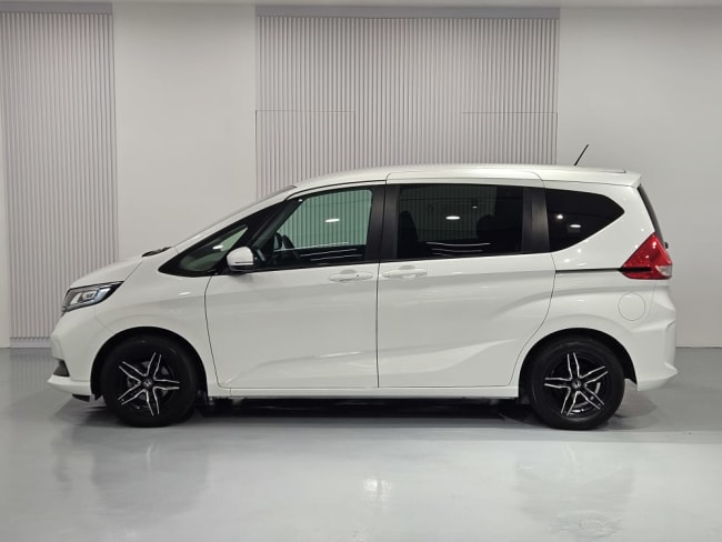 2021 Honda FREED 1.5G