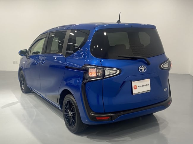 2019 Toyota SIENTA HYBIRD 1.5G