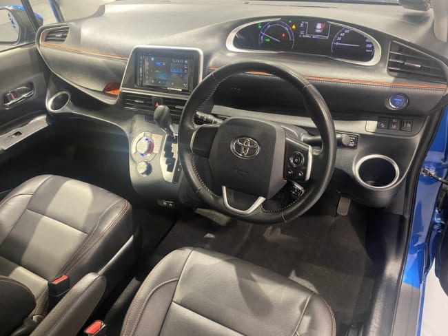 2019 Toyota SIENTA HYBIRD 1.5G