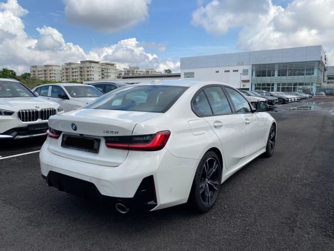 2024 BMW 320i LCI 2024