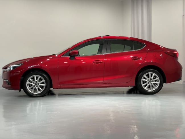 2018 Mazda 3 1.5 AT