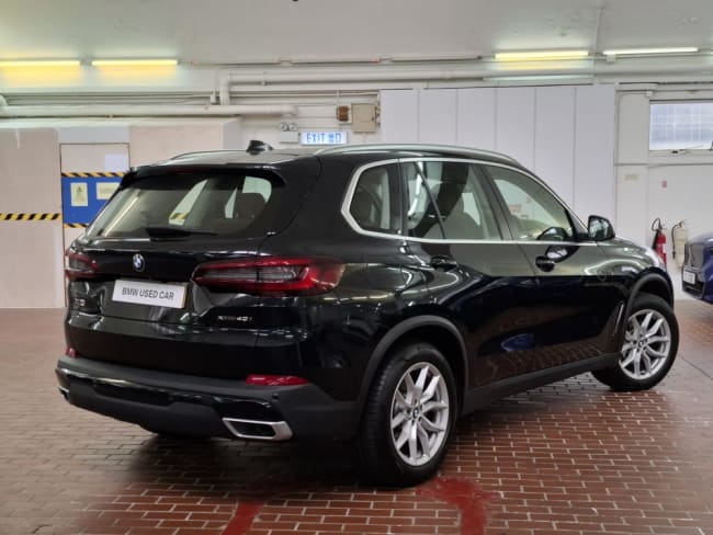 2021 BMW X5 xDrive40iA 7 Seater