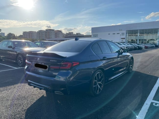 2022 BMW 530e M Sport LCI with Live Cockpit & DA