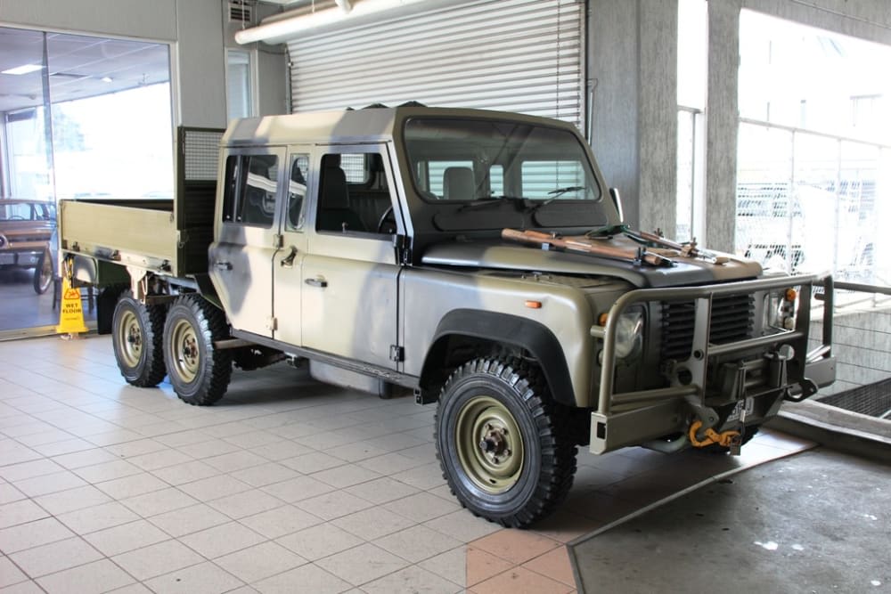 1991 Landrover Perentie  Crew Cab