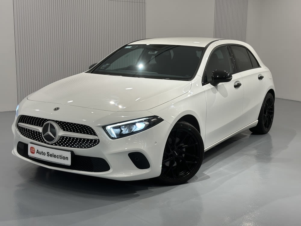 Mercedes Benz A180 COMPACT SALOON STYLE 