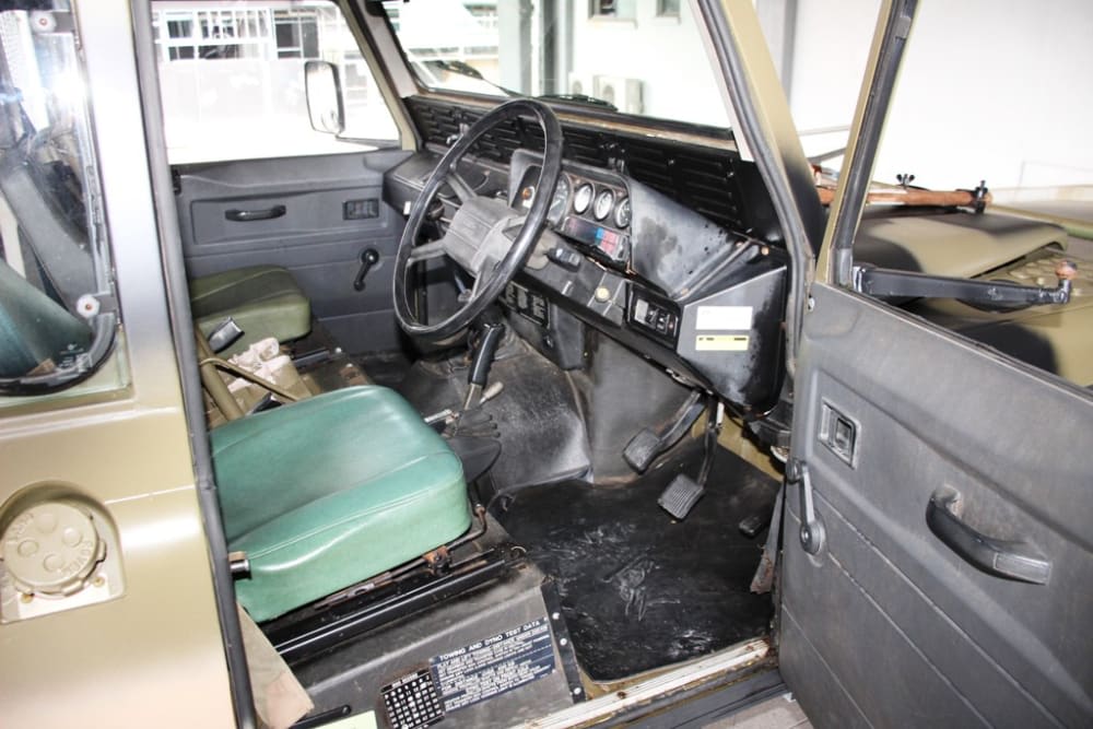 1991 Landrover Perentie  Crew Cab