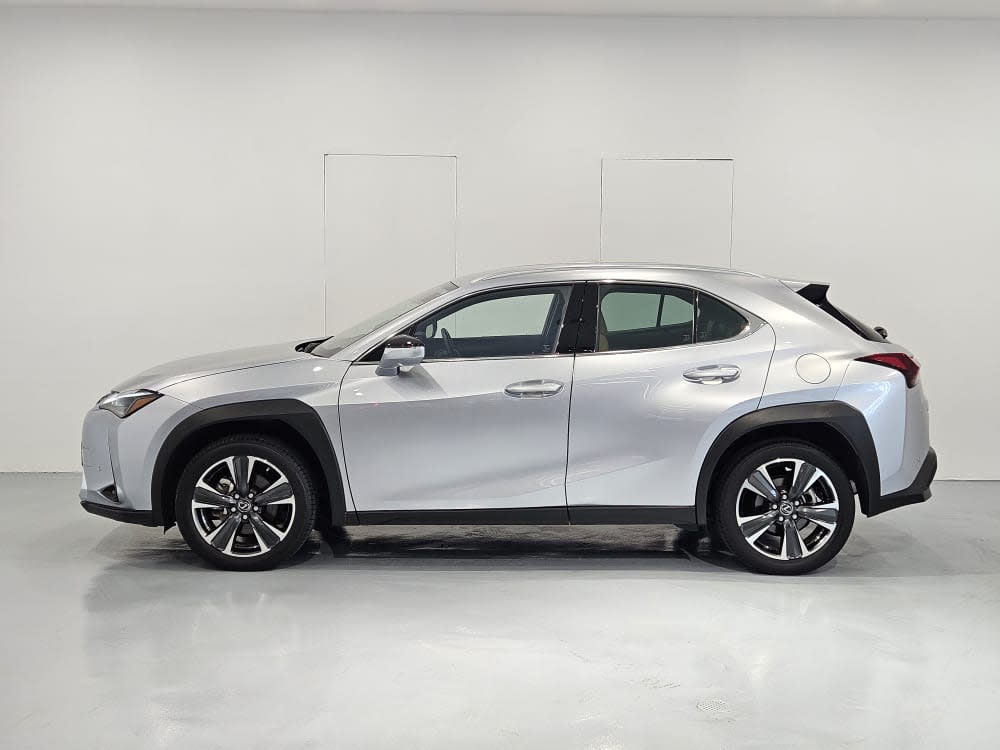 Toyota LEXUS UX250H LUXURY 