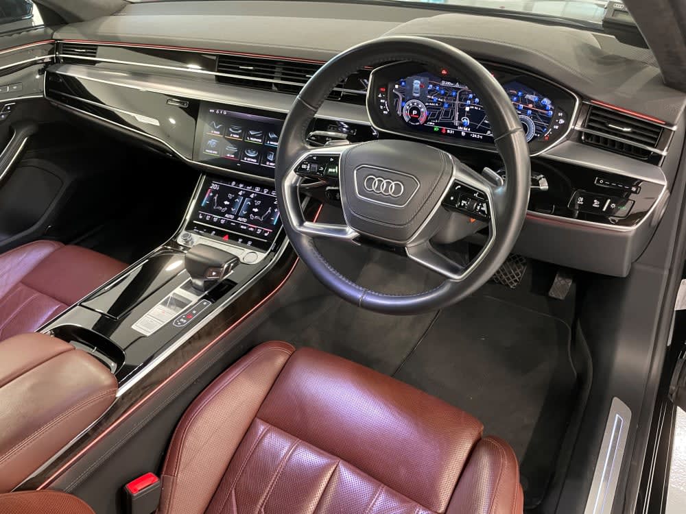 Audi A8L 3.0 TFSI QU TIP 