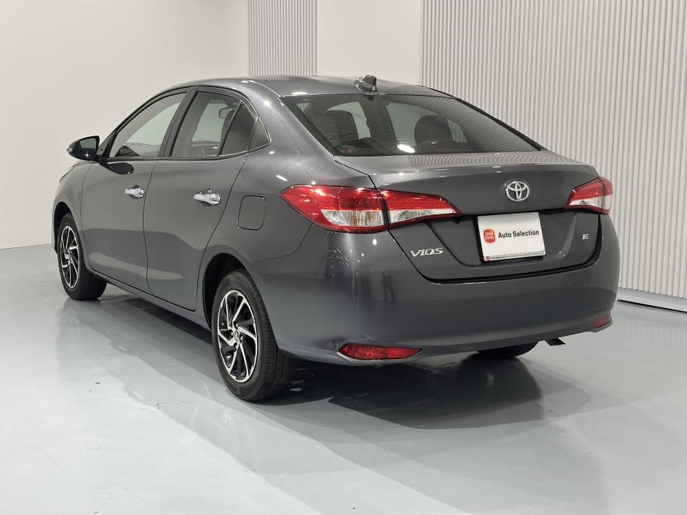 Toyota VIOS 1.5 (E) 