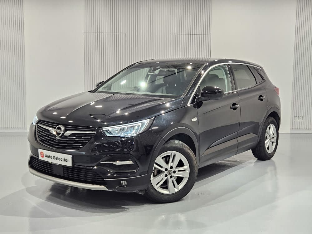 Opel GRANDLAND X 1.2 AT 