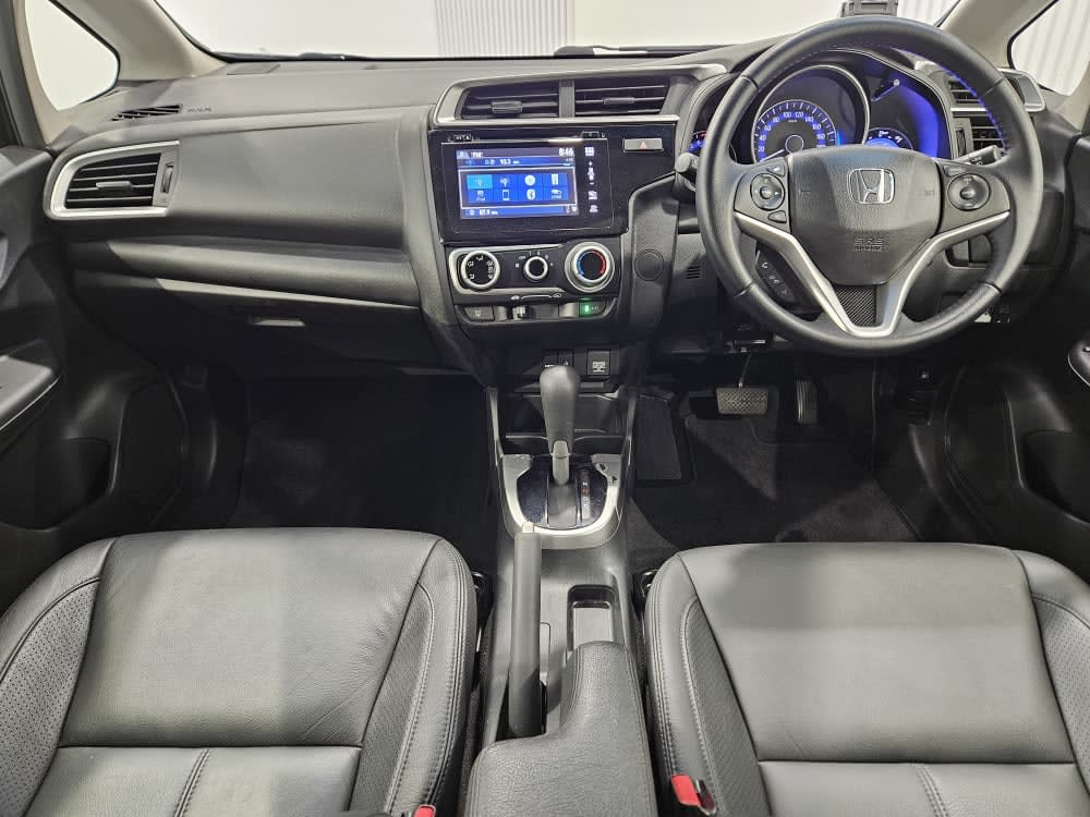 Honda JAZZ 1.3 CVT 