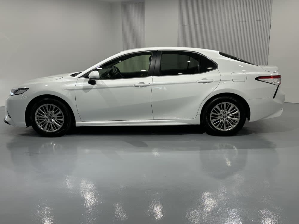 Toyota CAMRY HYBRID 2.5 ASCENT SPORT 