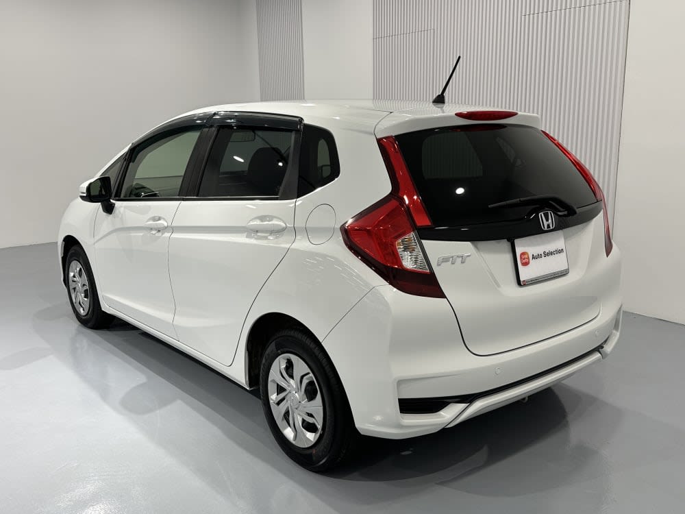 Honda FIT 1.3GF 