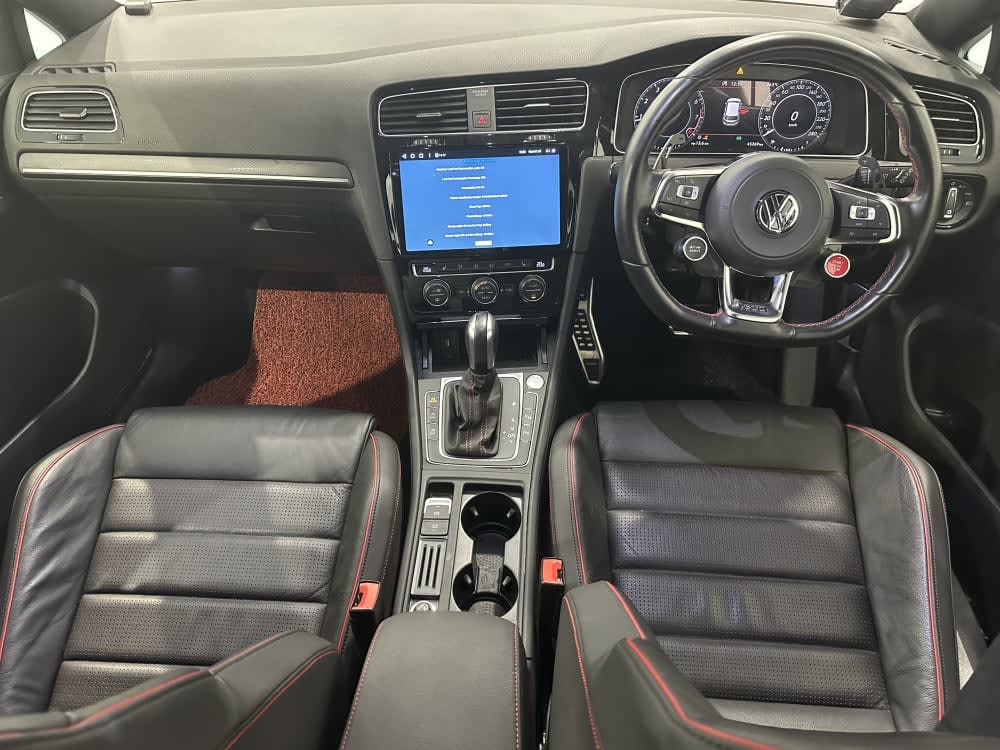 Volkswagen GOLF GTI 2.0 DSG 