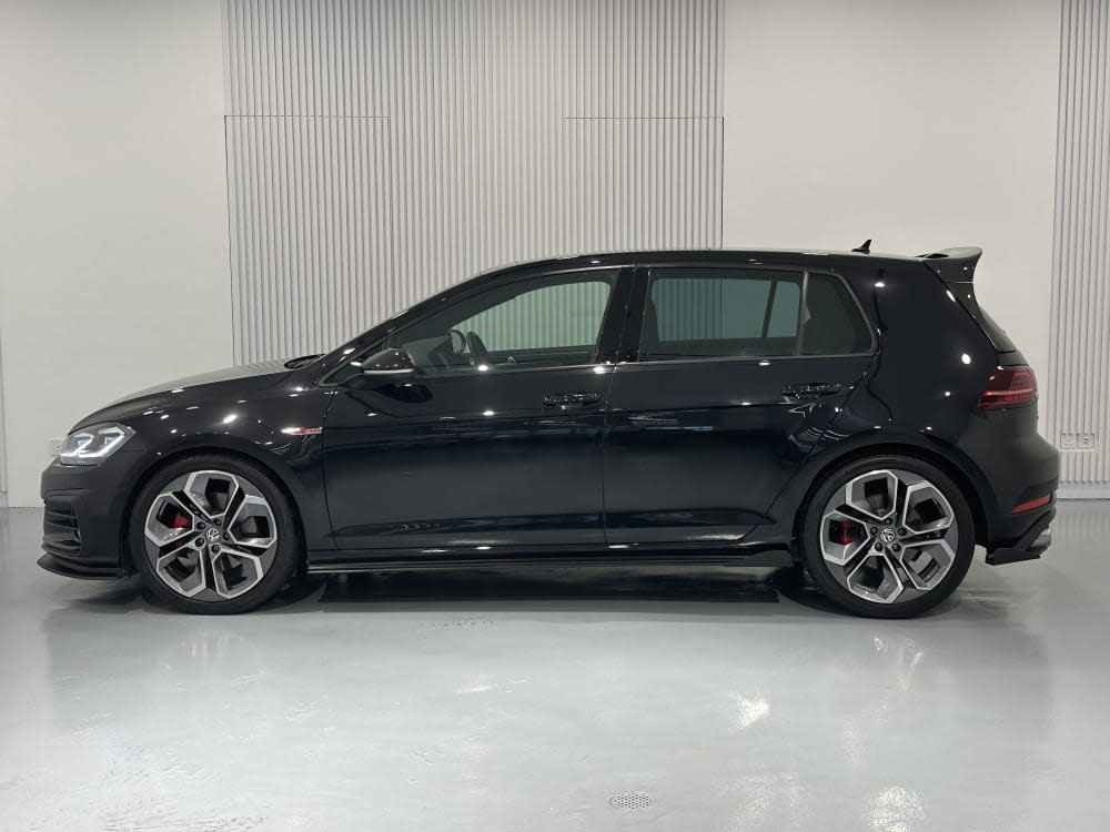 Volkswagen GOLF GTI 2.0 DSG 