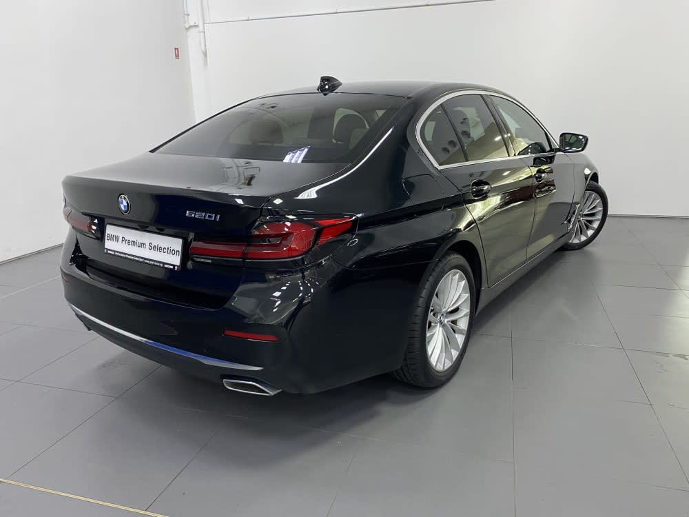 BMW G30/520i Sedan RL/B48 