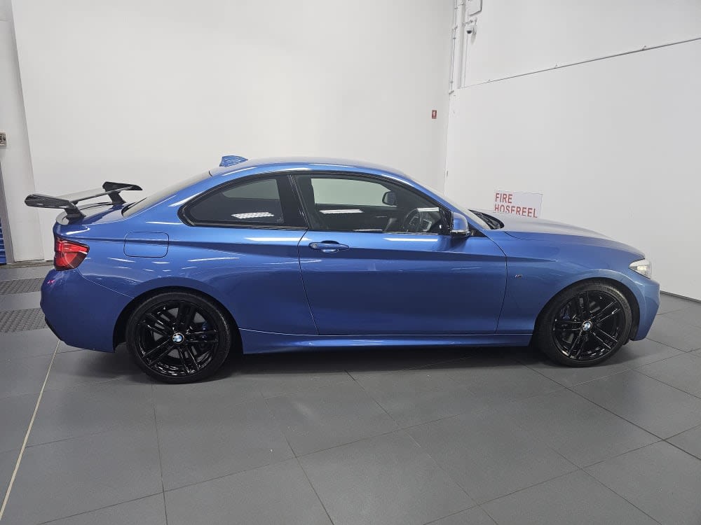 BMW M240I 