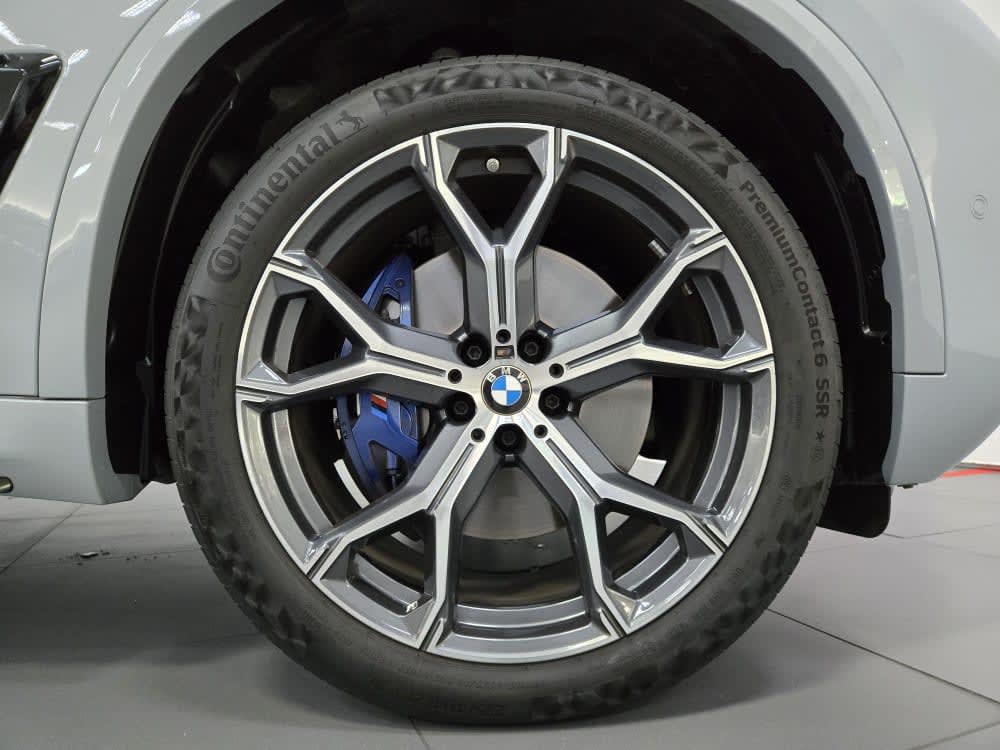 BMW X5 xDrive40i 