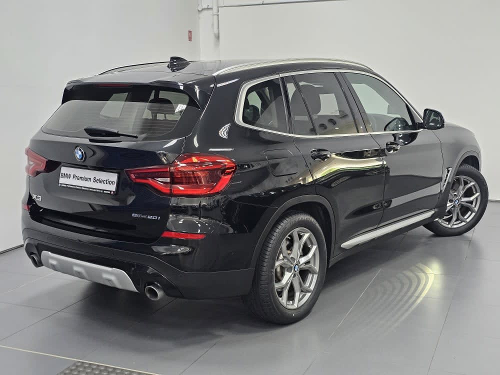 BMW X3 sDrive20i 