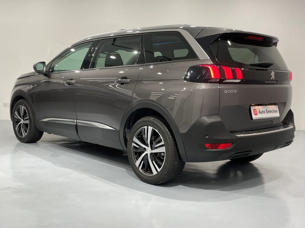 Peugeot 5008 1.2 ALLURE 