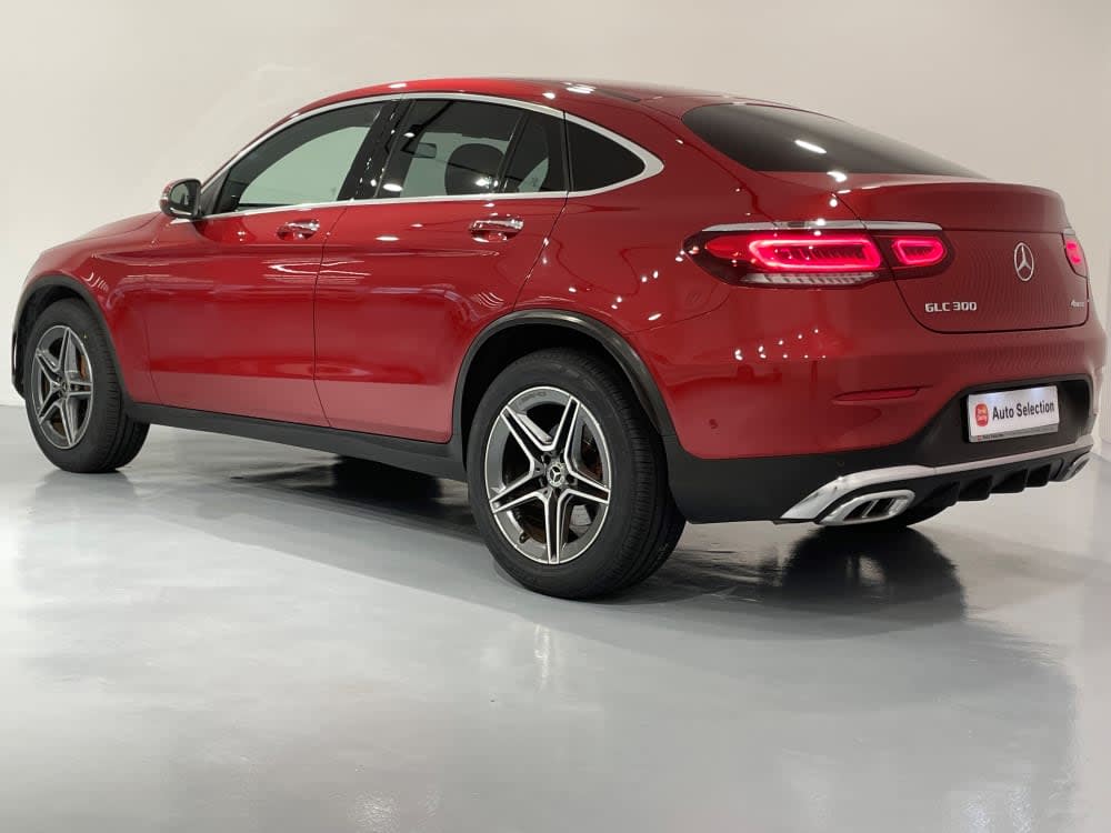 Mercedes Benz GLC300 COUPE PREMIUM M-HYBRID 