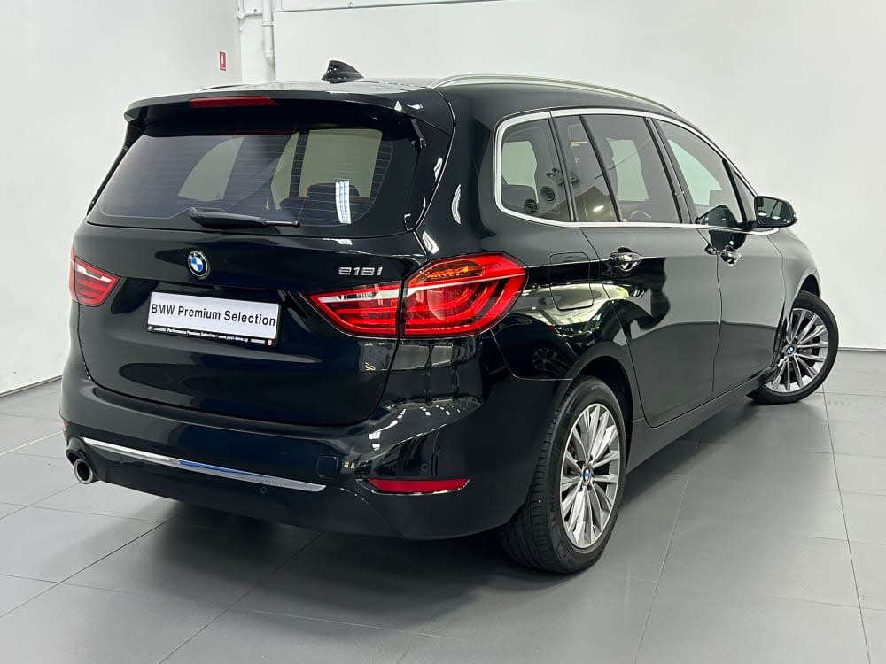 BMW 218i GRAN TOURER 