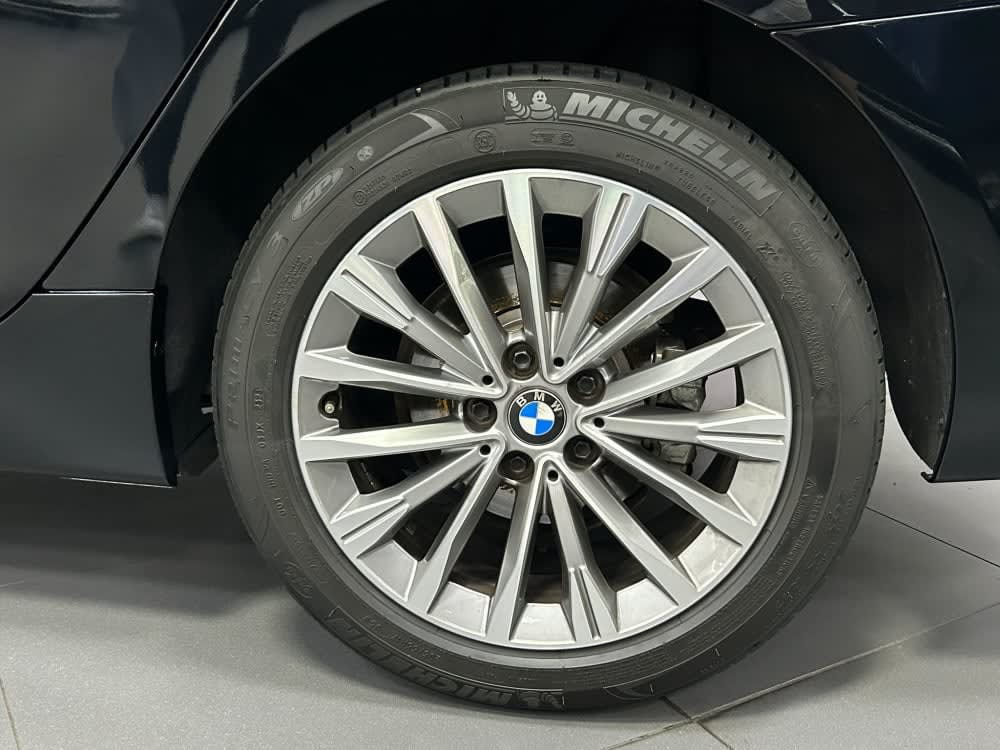 BMW 218i GRAN TOURER 