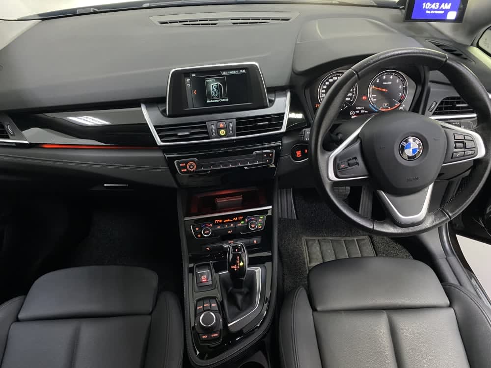 BMW 216i Active Tourer 