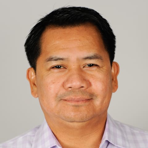 Alex Pamintuan