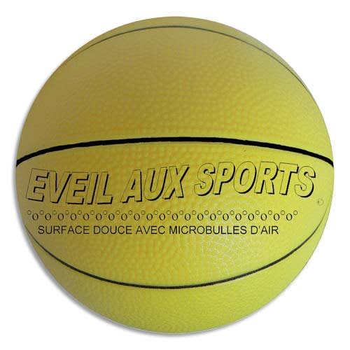 FIRST LOISIRS Ballon de basket mousse de PVC 17,8cm, 200g éveil au sport. Parfait pour apprendre photo du produit Principale L