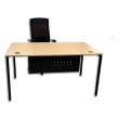 Bureau droit 4 pieds PRIMA 140 x 80 cm. Hauteur 73cm. Plateau mélaminé 19mm Chêne et piètement noir photo du produit