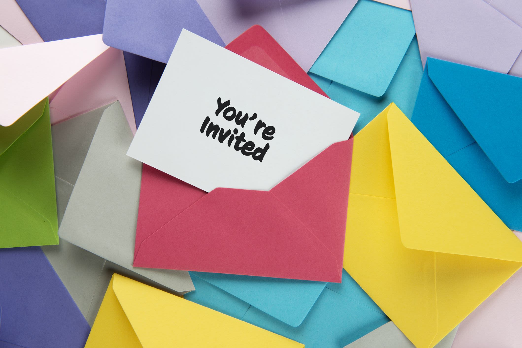 how-to-design-your-alumni-event-invitation-creating-a-memorable-experience
