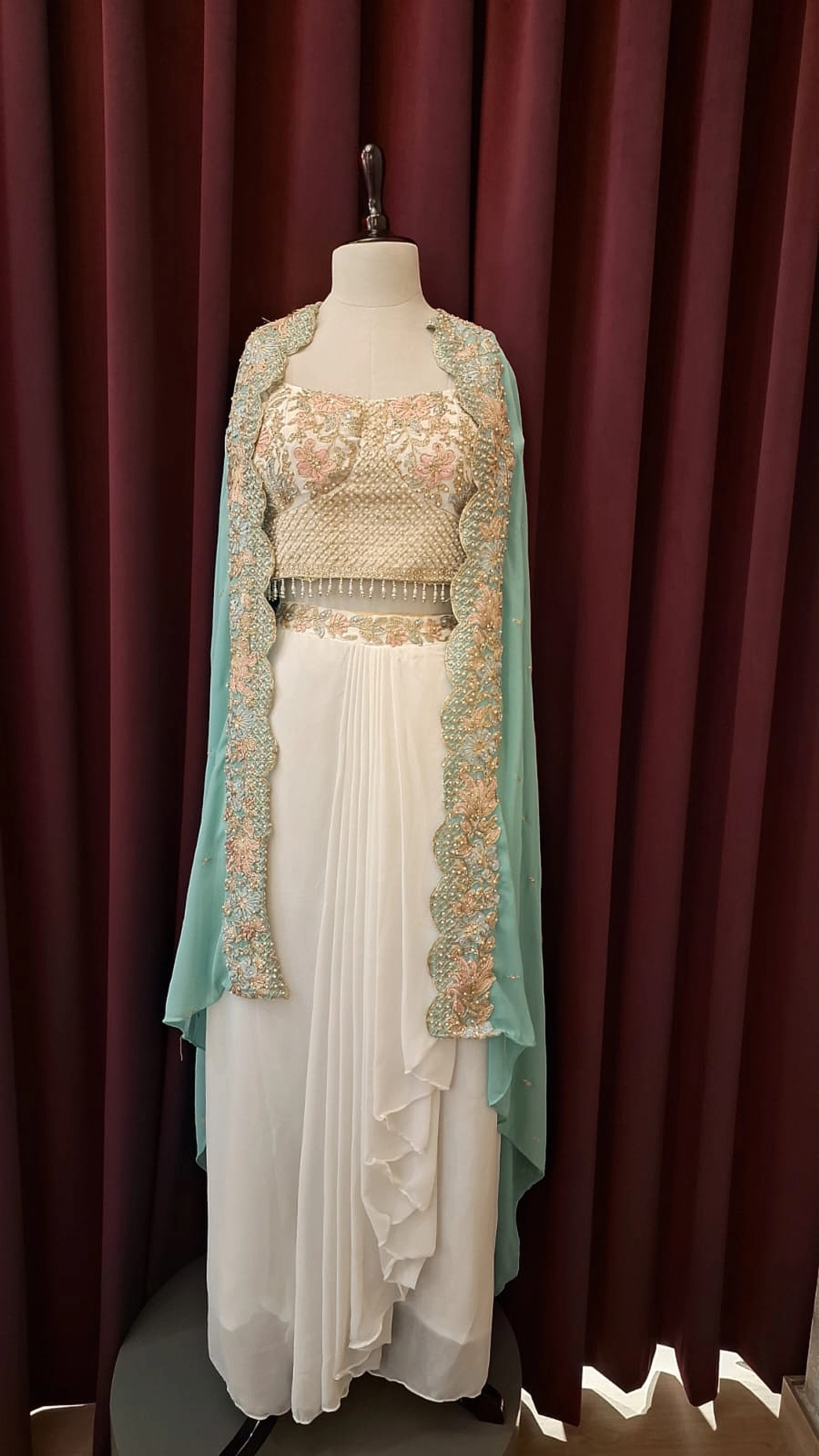 Zunaira Ivory & Mint Embroidered Indo-Western Drape Skirt & Cape Set thumbnail 6
