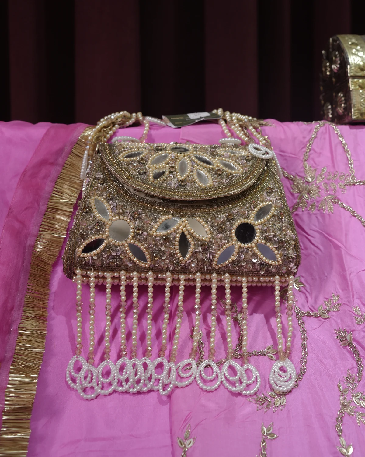 Nilofer Orchid Pink Handcrafted Zardozi Silk Suit — photo 5