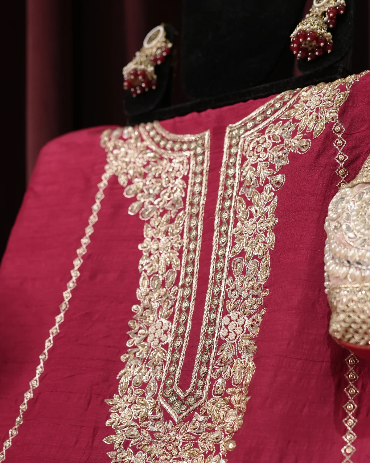 Mumtaz Rani Pink Handcrafted Zardozi Silk Suit — photo 3